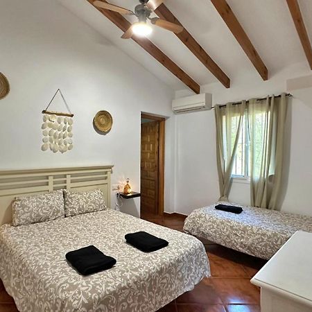 Villa Barbara Piscina Vallada Con Barbacoa By Andaraholidays Málaga Dış mekan fotoğraf